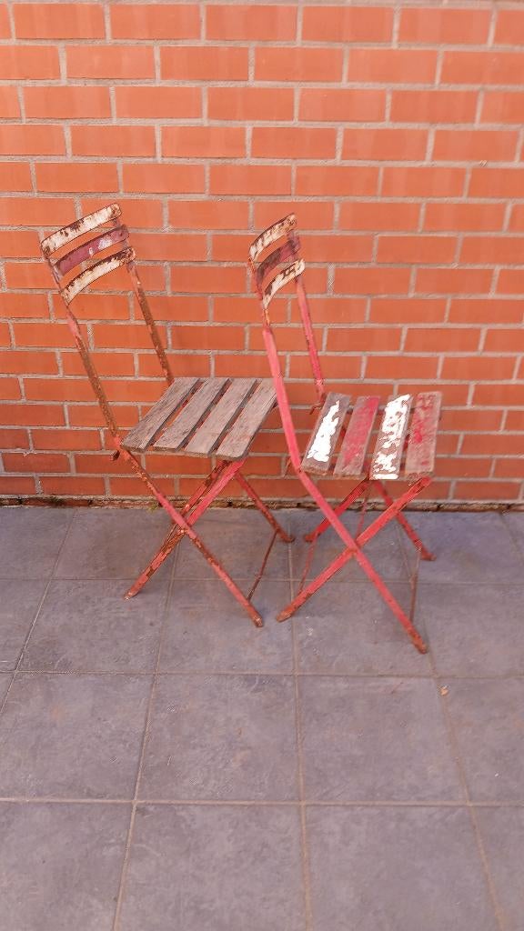2 antieke inklapbare bistrostoelen 50's 60's - ijzeren rug, Enlèvement