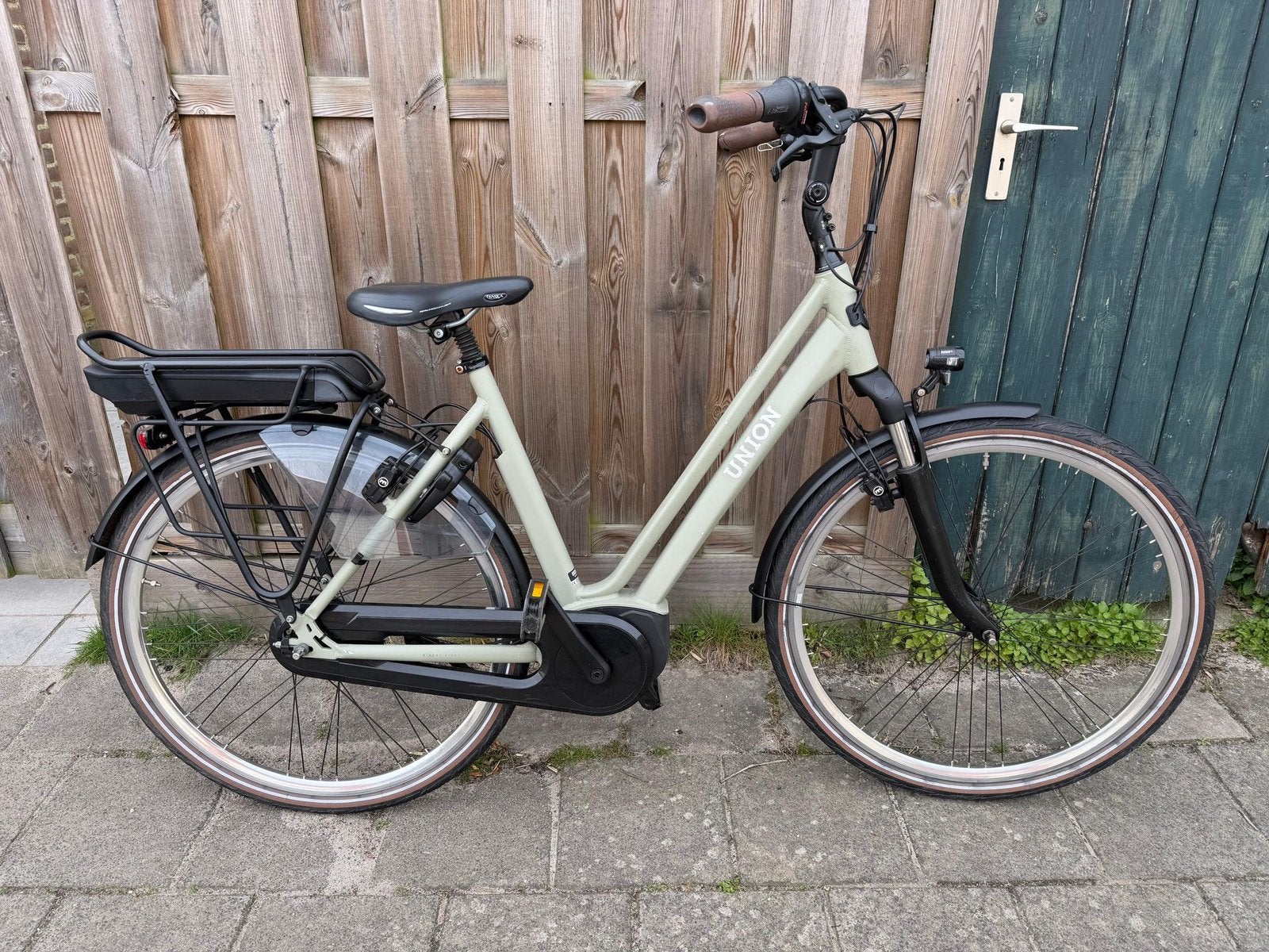 Union  E Fast electrische dames fiets, Fietsen en Brommers, Ophalen, Zo goed als nieuw