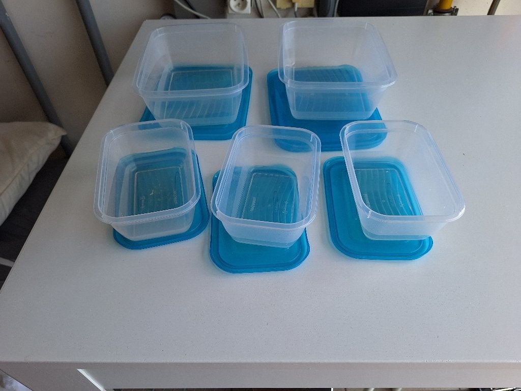 Plastic voorraaddozen met deksel, Ophalen, Zo goed als nieuw, Kunststof