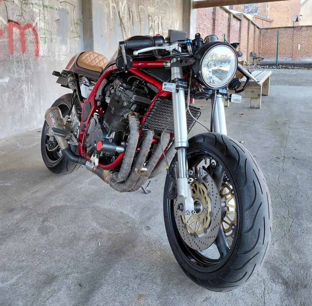 Café racer 1200 bandit zeer goede staat GEKEURD, Motoren, Sportuitlaat, Occasion, 4 cilinders, Motorrijbewijs A