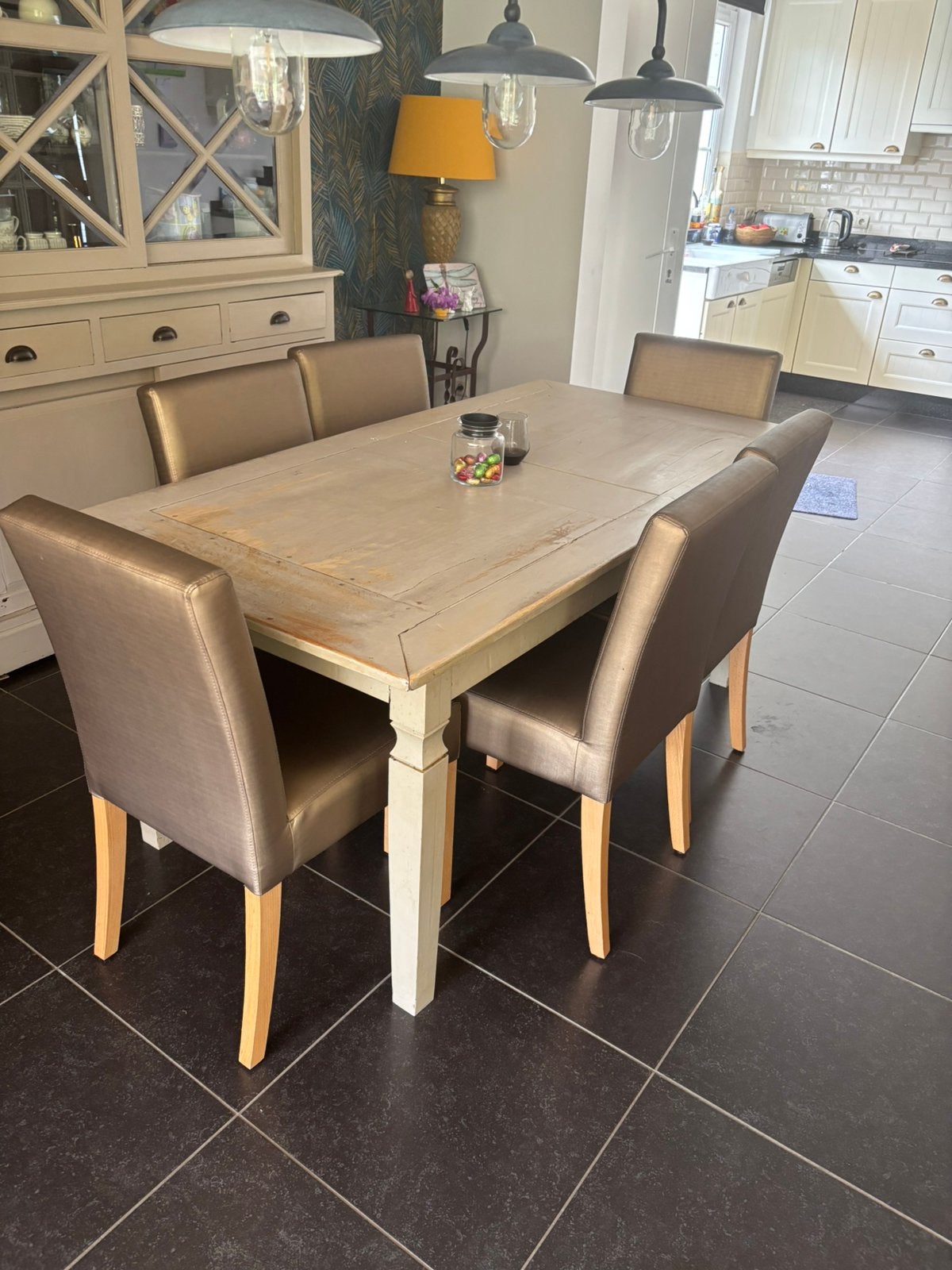 Tafel koloniaal met 6 stoelen, Ophalen, Zo goed als nieuw