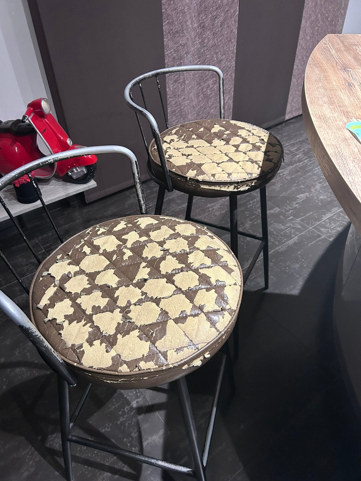 Tabouret de bar, Maison & Meubles, 2 tabourets, Enlèvement, Comme neuf