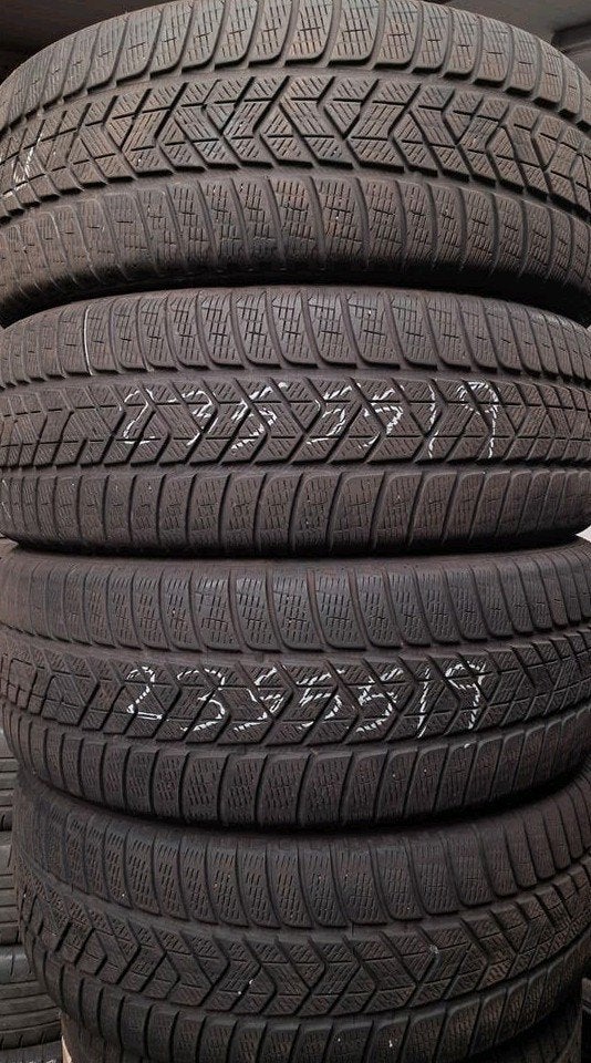 235/55/19 2355519 235/55R19 hiver Pirelli, Autos : Pièces & Accessoires, Enlèvement