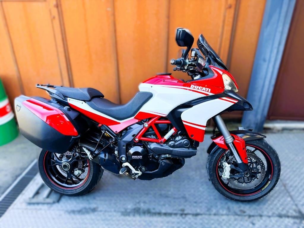 Multistrada 1200 S Pikes Peak 2014 28888km gar 1,2,3ans JHB, Motoren, Motoren | Ducati, 2 cilinders, Nieuw, Bedrijf, Meer dan 35 kW