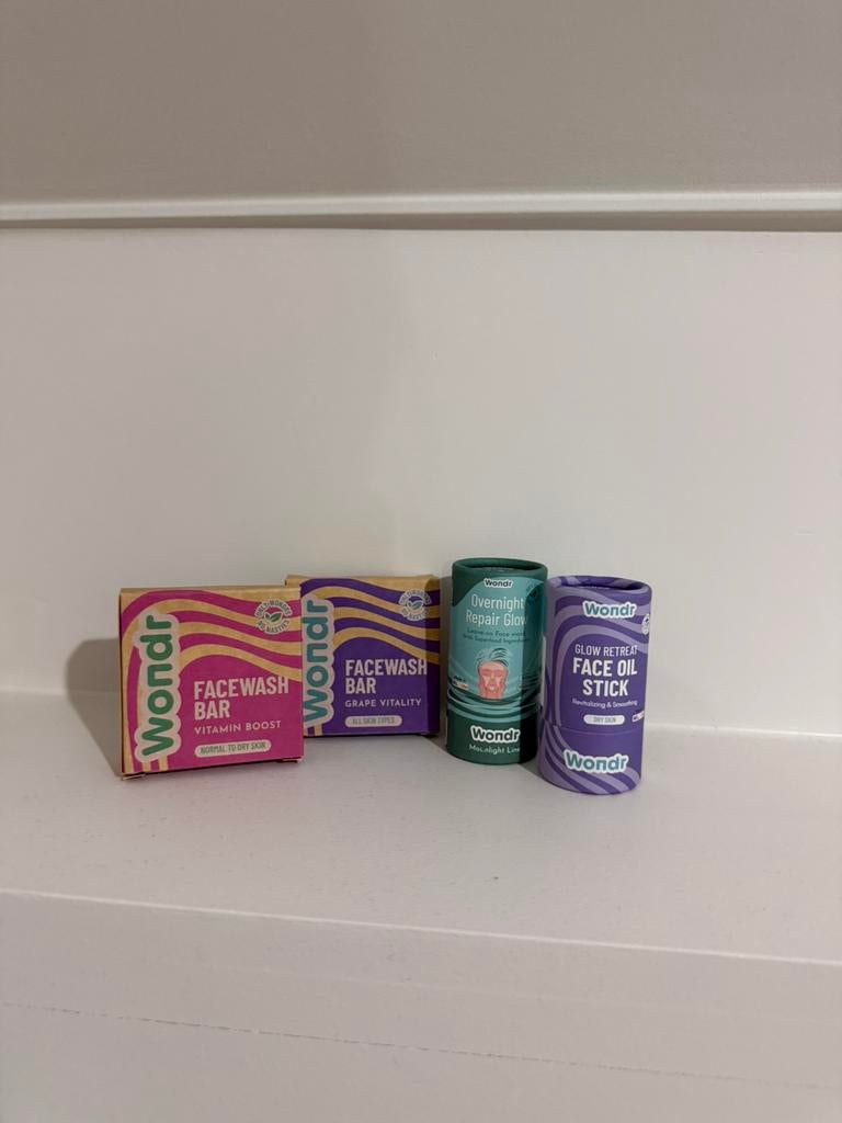 Pakketje wondr producten, Ophalen, Nieuw, Gehele gezicht, Verzorging