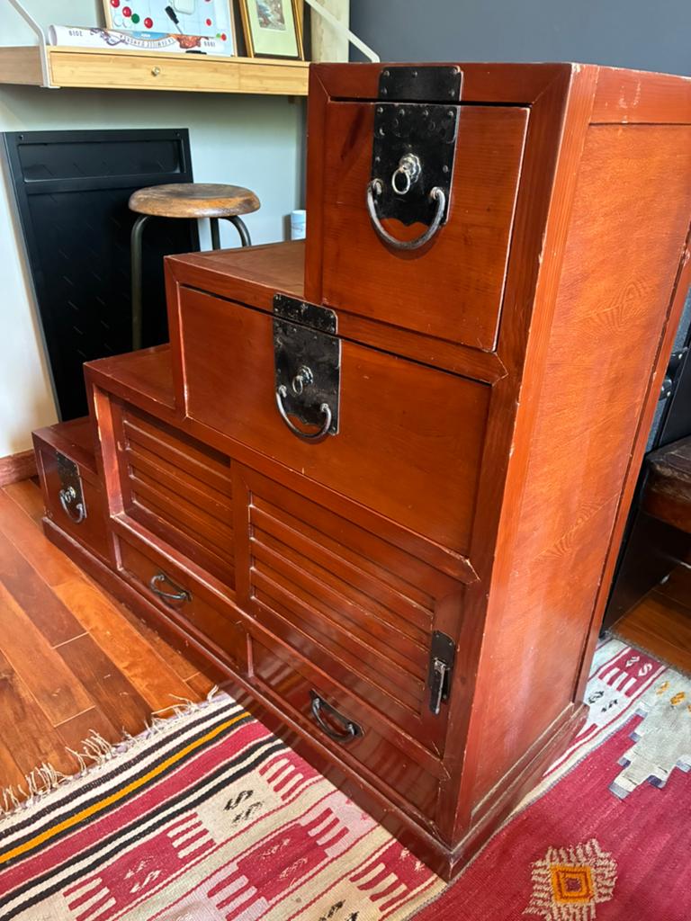 Petit meuble chinois antique, Enlèvement