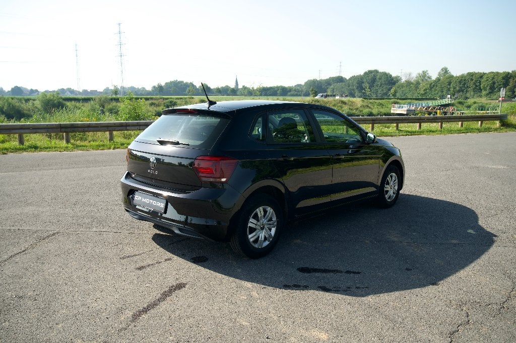 VOLKSWAGEN POLO 1.0i | AIRCO | CARPLAY | PDC | 1E EIGENAAR, Voorwielaandrijving, Stof, https://public.car-pass.be/vhr/fe615b4e-fd9d-4342-abf8-cc4256f99771