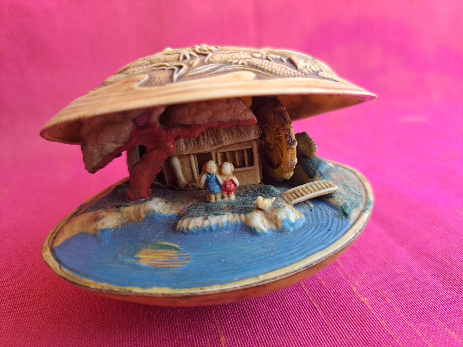 vintage Japanse celluloid diorama schelp, Ophalen of Verzenden, Zo goed als nieuw, Overige typen