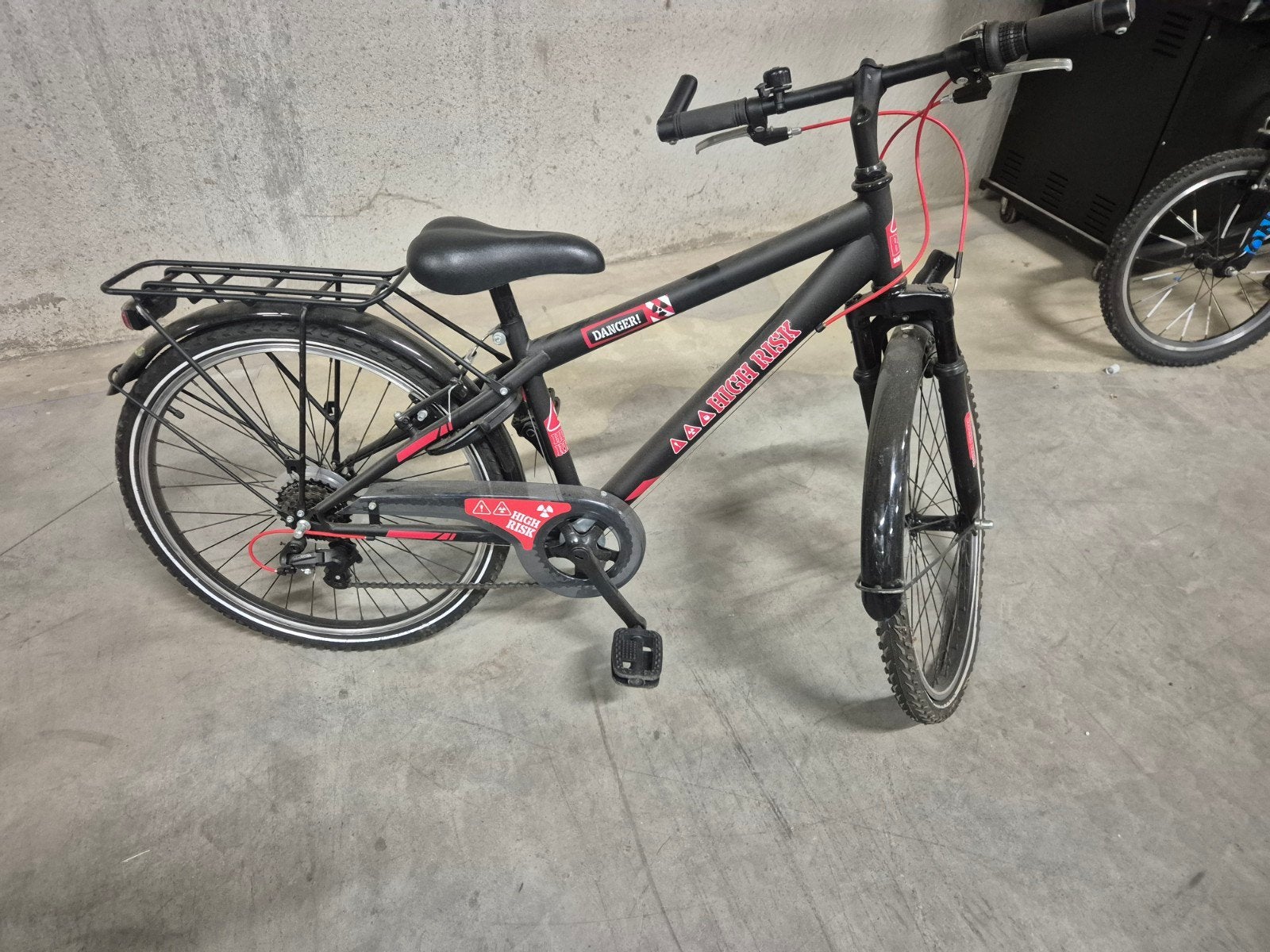 kinderfiets jongen 8 a 9 jaar, Fietsen en Brommers, Ophalen, Zo goed als nieuw, Velgrem, Versnellingen