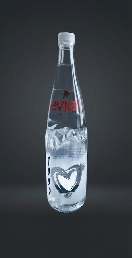 Evian fles in beperkte oplage uit het jaar 1999., Verzamelen, Ophalen, Nieuw