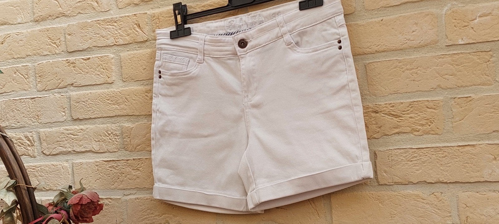 short maat 38 lola liza, Lola & Liza, Wit, Ophalen of Verzenden, Zo goed als nieuw