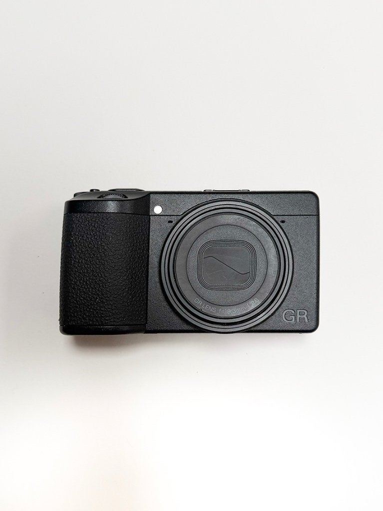 RICOH GR IV COMME NEUF, Neuf, Batterie, Enlèvement, 24 mégapixels