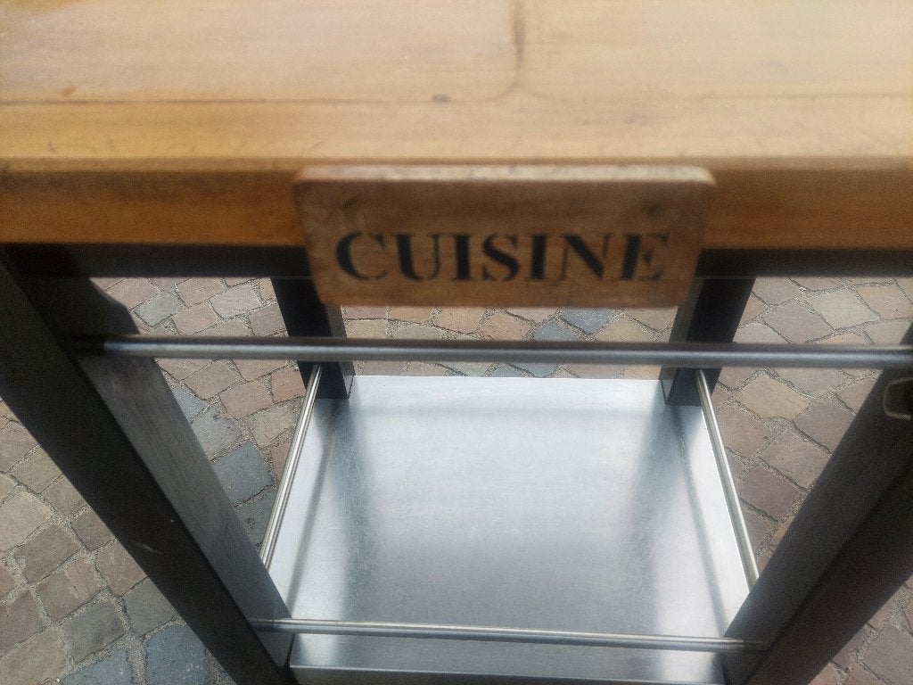 75 euro Table mobile  tre solide avec 2 roues pour cuisine, Enlèvement, Comme neuf