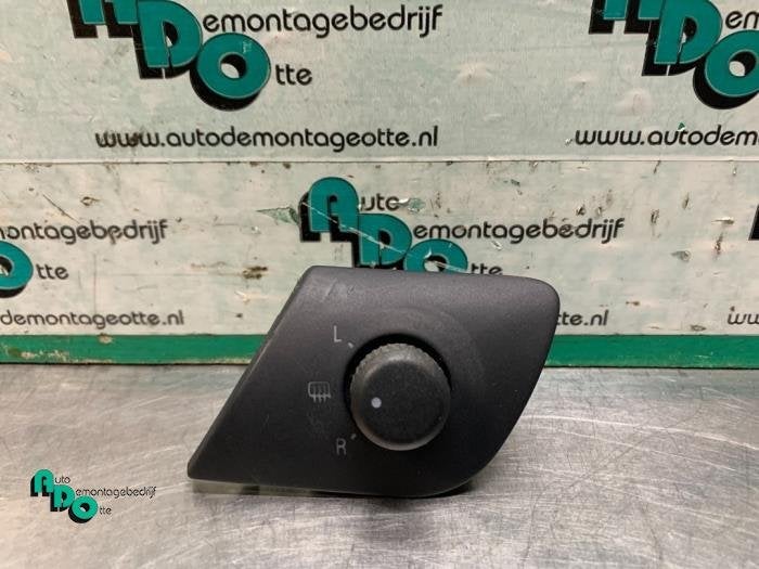 Commutateur rétroviseur d'un Skoda Fabia (Fabia 00-), -, 3 mois de garantie, Utilisé, Skoda