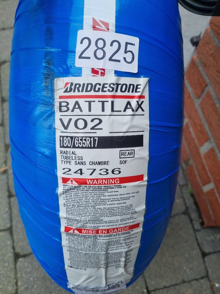 Bridgestone slick, Enlèvement, Neuf