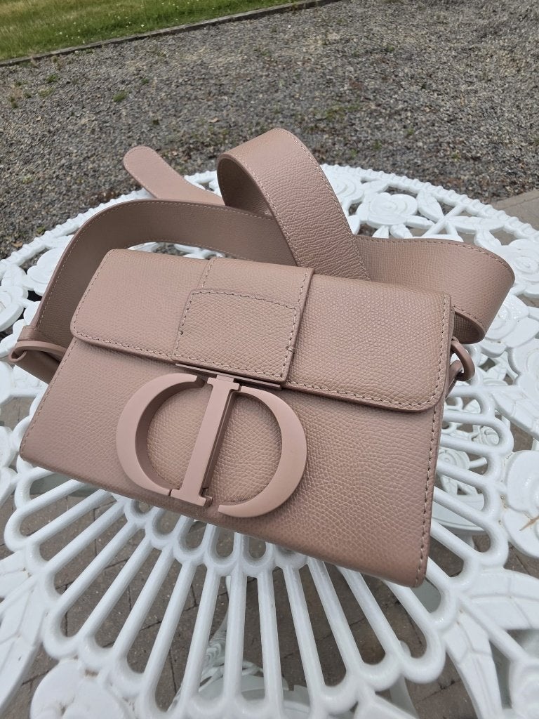 Christian Dior-tas, Handtassen en Accessoires, Tassen | Damestassen, Ophalen of Verzenden, Zo goed als nieuw, Roze, Schoudertasje