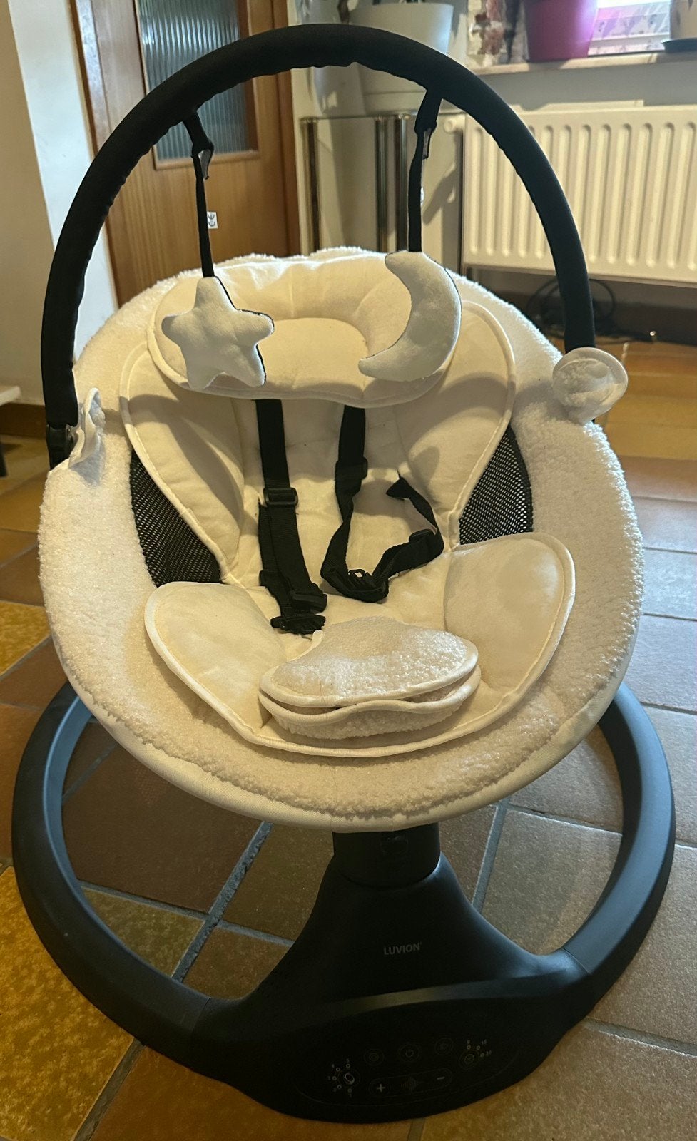 Luvion elektrische babyschommel, Kinderen en Baby's, Ophalen, Nieuw