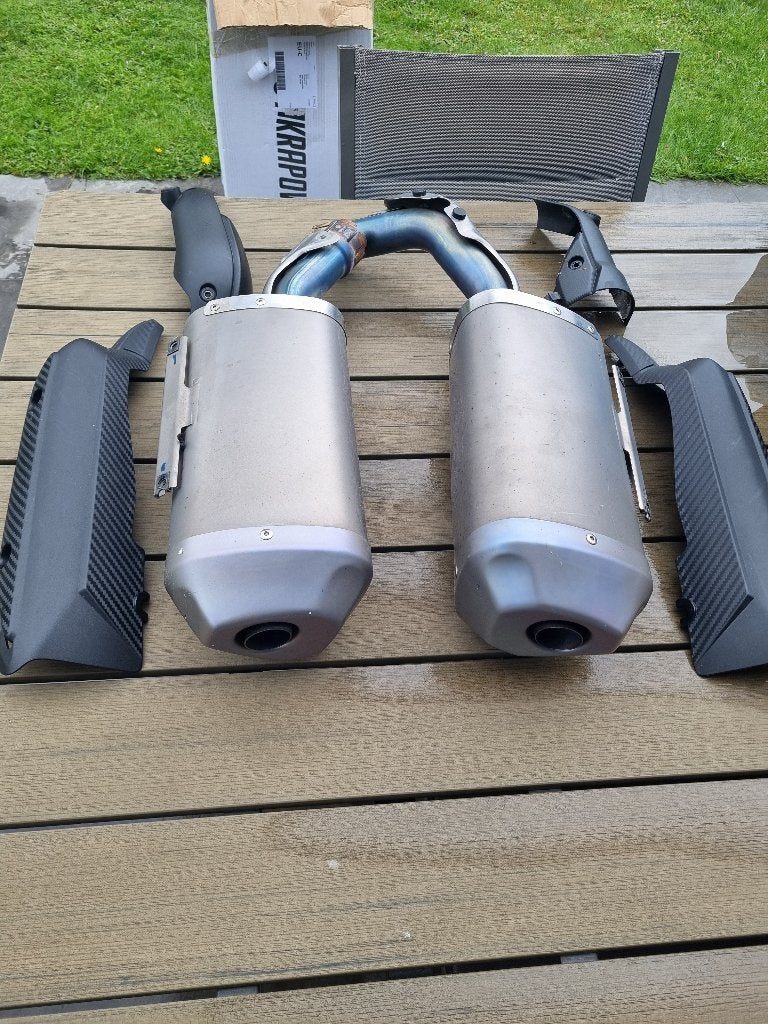 Originele Uitlaat yamaha r1, Motoren, Ophalen, Gebruikt