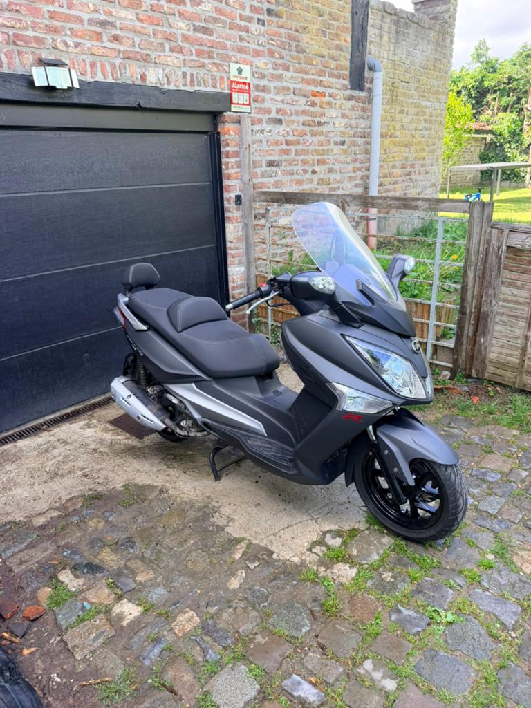 Sym Joymax 125cc, Fietsen en Brommers, Scooters | SYM, Ophalen, 125 cc, Zo goed als nieuw, Benzine