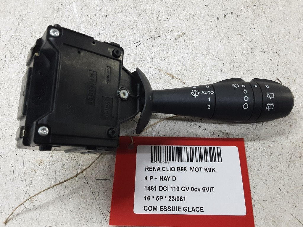 COMMODO ESSUIE-GLACE Renault Clio IV (5R) (255675887R), Renault, Mevr. I. Hauben, Utilisé, Rue de l'Espoir 34 34
4030  GRIVEGNÉE, BE