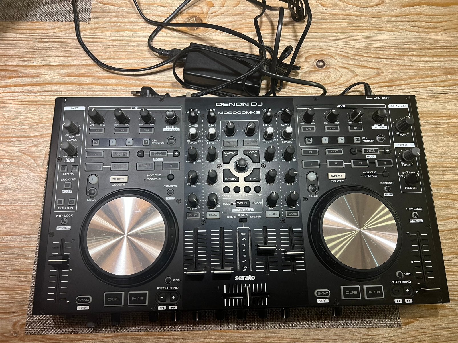 Denon DJ MC6000MK2 - als nieuw!, Musique & Instruments, DJ sets & Platines, Enlèvement ou Envoi, Comme neuf, Denon