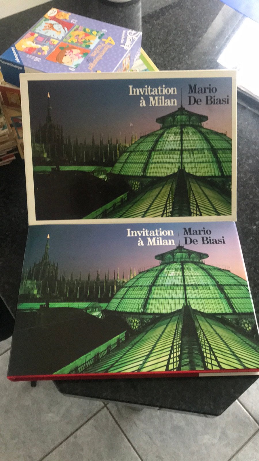 Boek invitation a Milan Mario Dr Biasi, Ophalen of Verzenden, Zo goed als nieuw