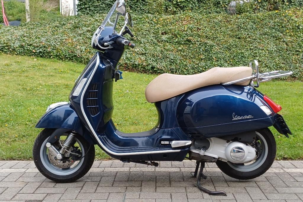 Vespa GTS 250 ie 2007, Scooter, Occasion, Particulier, 12 à 35 kW
