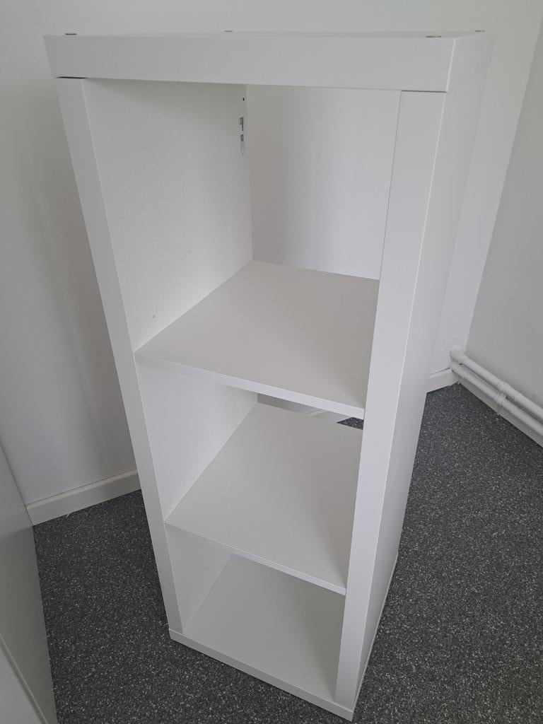 Kallax kast 42x112 cm, Huis en Inrichting, Ophalen