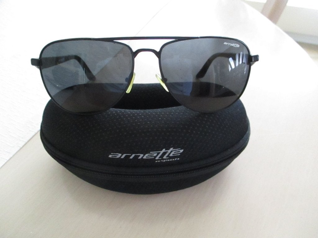 Arnette sunglasses  zonnebril, Bijoux, Sacs & Beauté, Lunettes de Soleil & Lunettes | Hommes, Autres marques, Enlèvement ou Envoi
