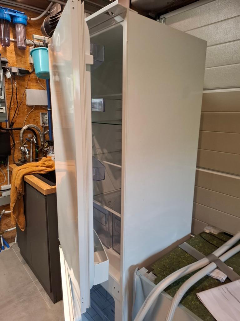 Gratis inbouw koel-vriescombi Zanussi, Elektronische apparatuur, Ophalen