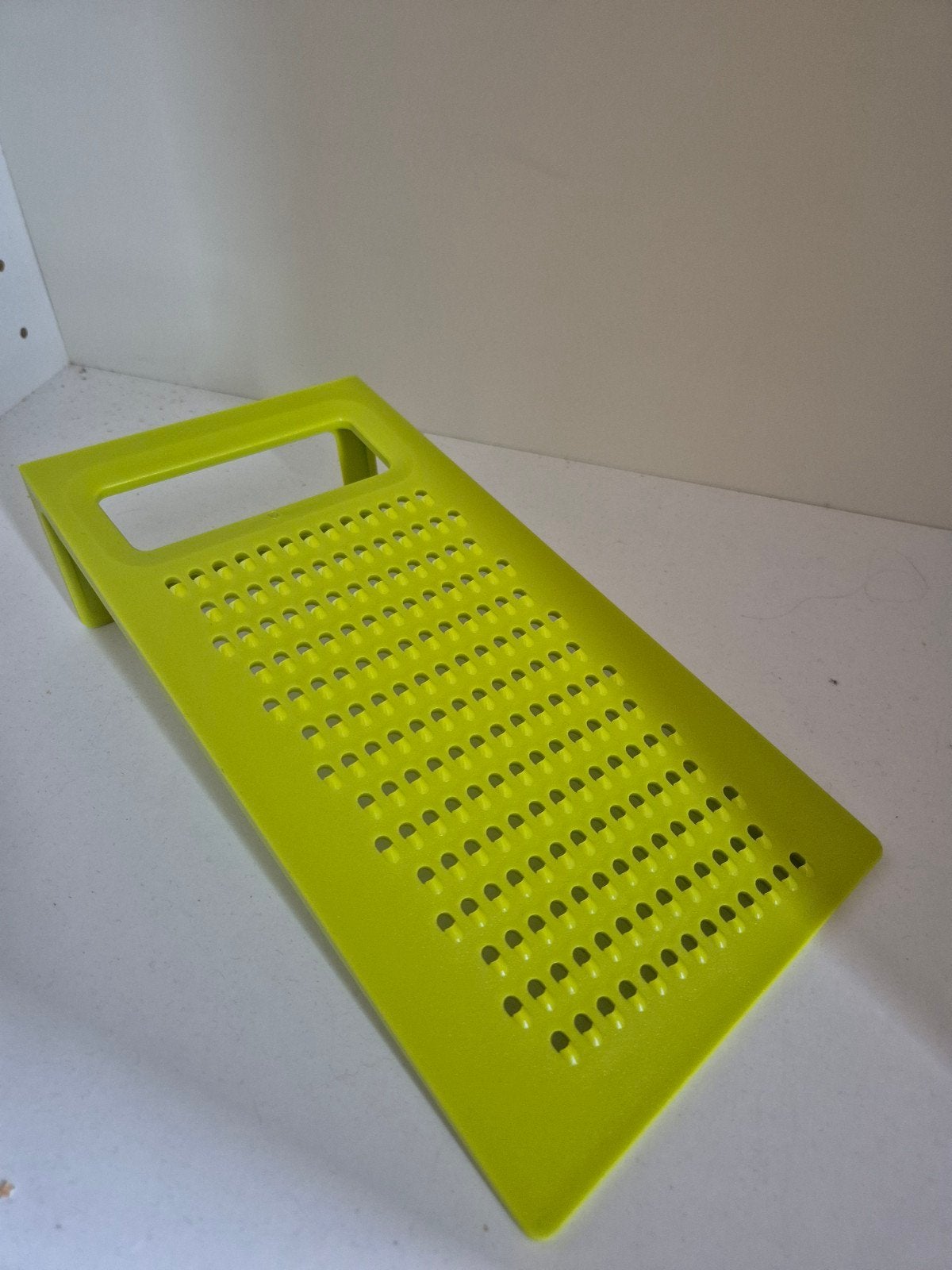 koziol KANT rasp lime groen, Huis en Inrichting, Ophalen, Groen