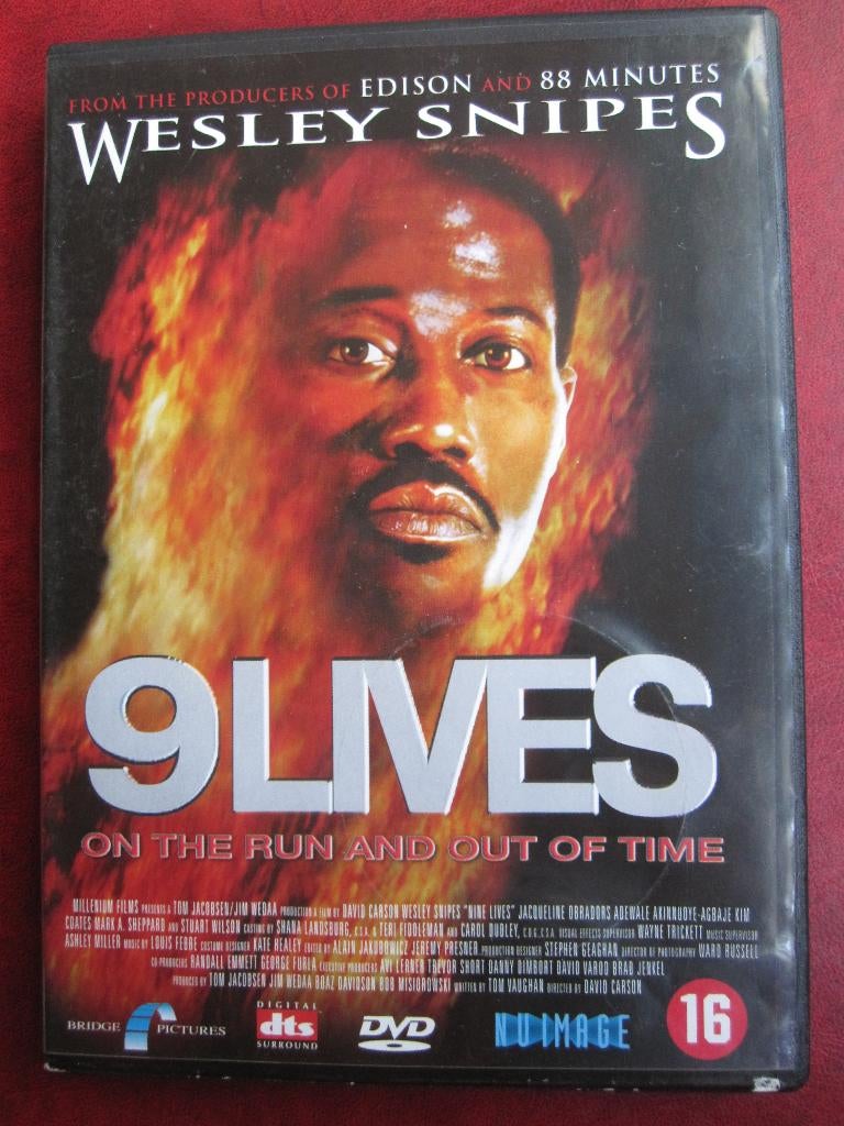 9 Lives (2004), Vanaf 16 jaar, Ophalen of Verzenden, Zo goed als nieuw, Actie