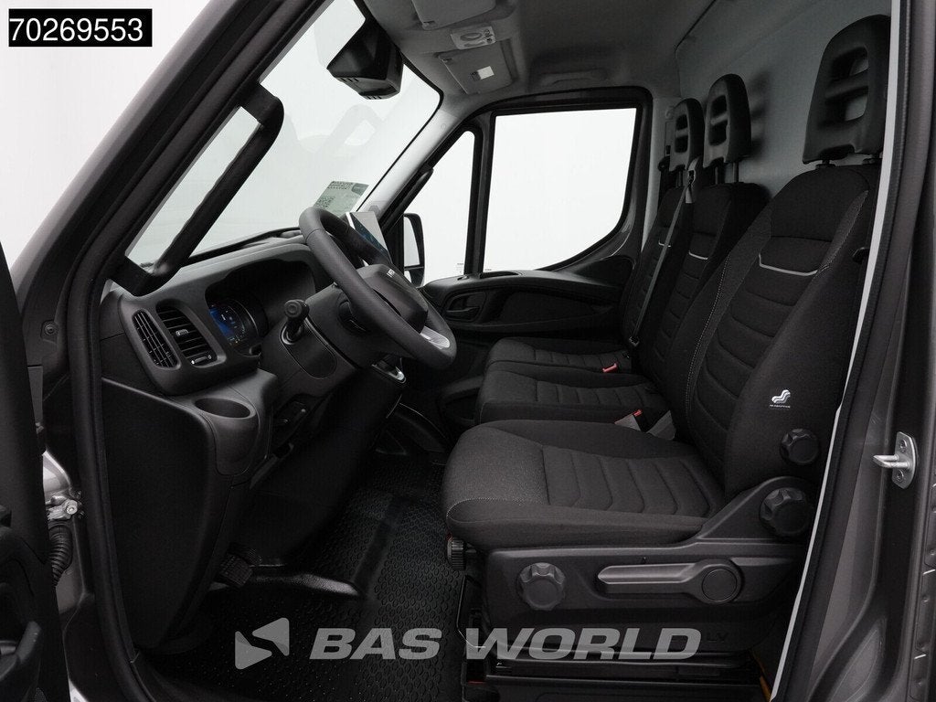 Iveco Daily 35S21 BPM VRIJ! 3.0L Automaat 210PK 3,5t Trekhaa, Autos, Neuf, Argent ou Gris, Achat, Euro 6