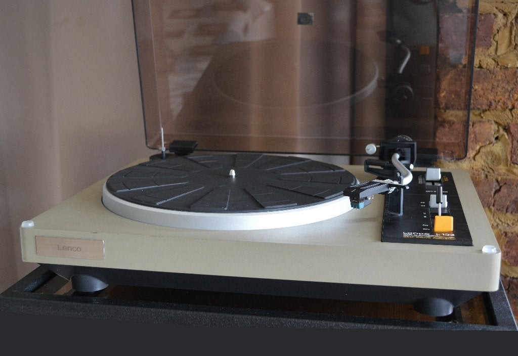 Lenco L133 vintage draaitafel, Audio, Tv en Foto, Platenspelers, Ophalen, Zo goed als nieuw, Platenspeler, Automatisch