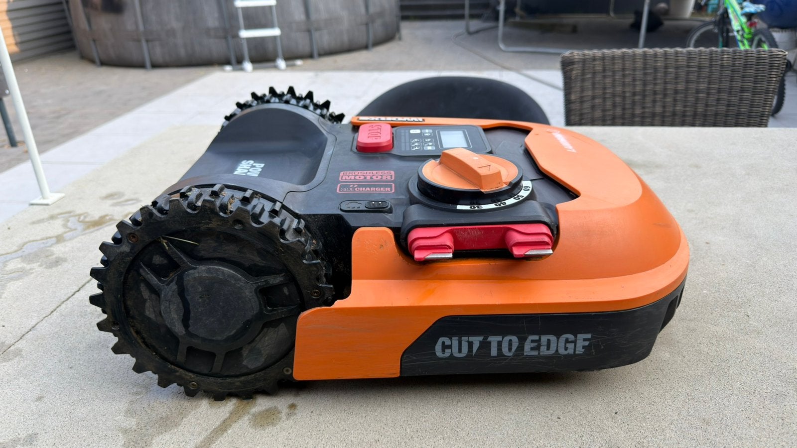 Tondeuse à gazon robotique Worx, Jardin & Terrasse, Enlèvement, Comme neuf