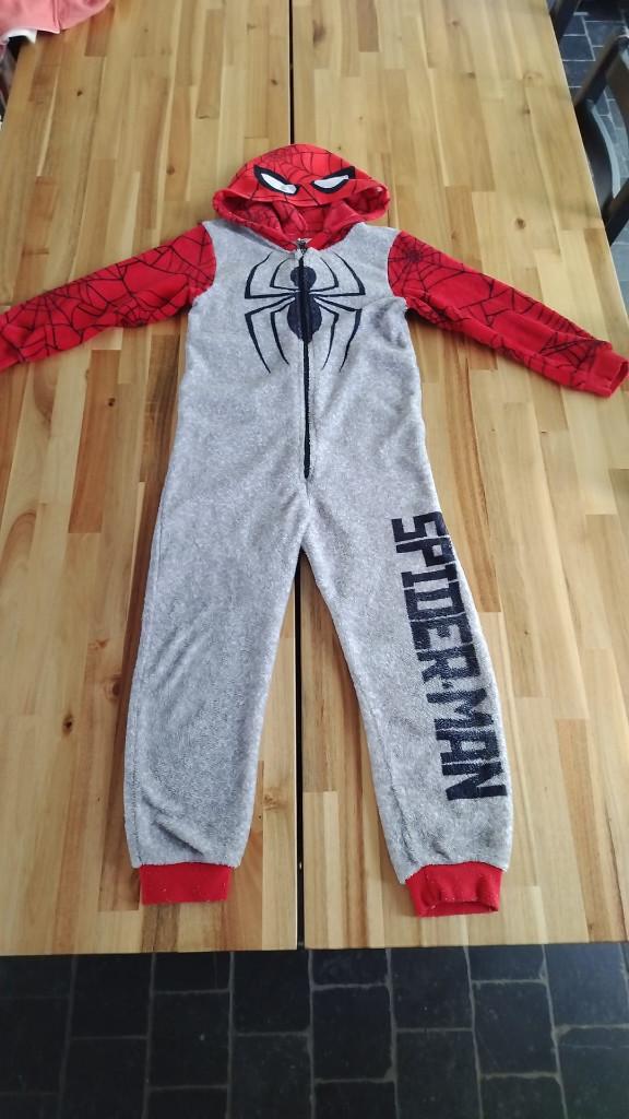 Onesie pyjama spiderman 122, Kinderen en Baby's, Ophalen, Nacht- of Onderkleding, Gebruikt, Marvel