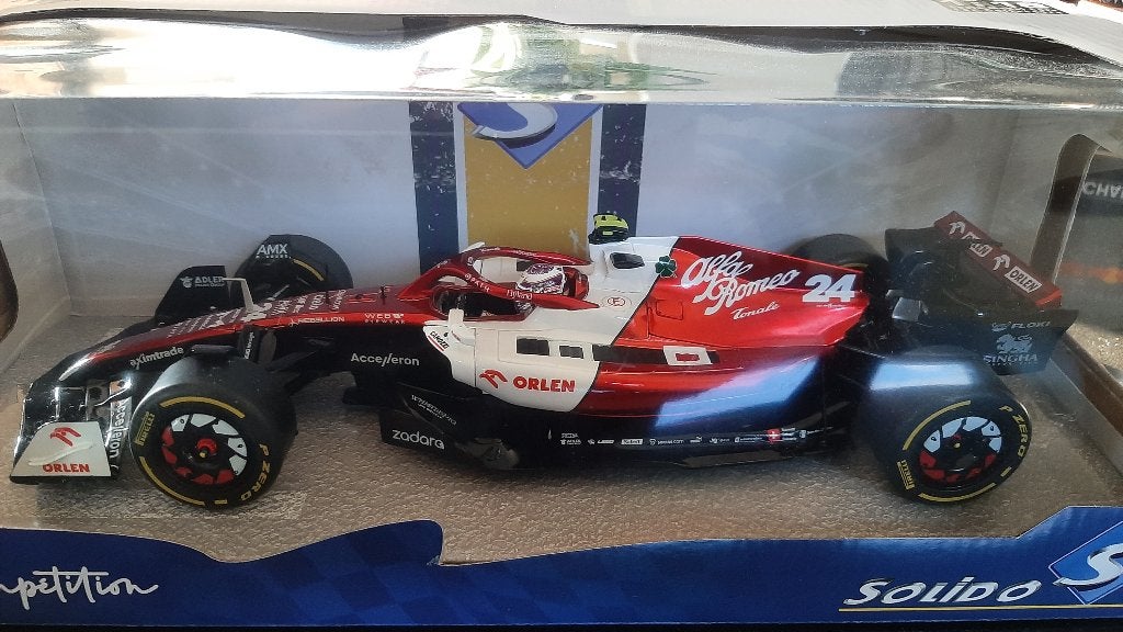 F1 Alfa Romeo C42 - Canada GP - Z.Guanyu 1:18 Solido, Hobby en Vrije tijd, Ophalen of Verzenden, Nieuw, Solido