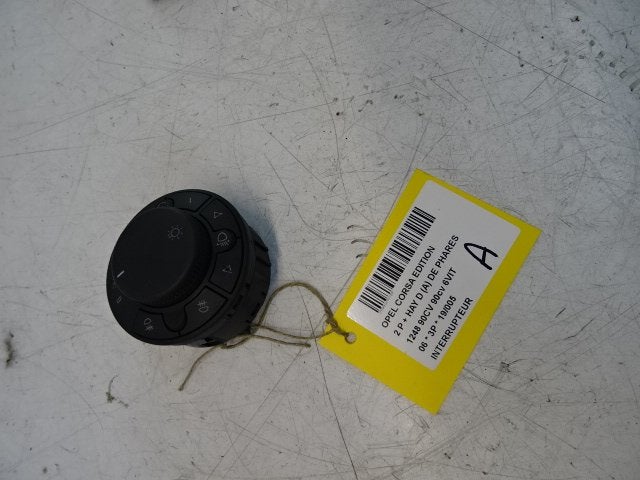SCHAKELAAR Opel Corsa D (01-2006/12-2014), Auto-onderdelen, Gebruikt, Opel