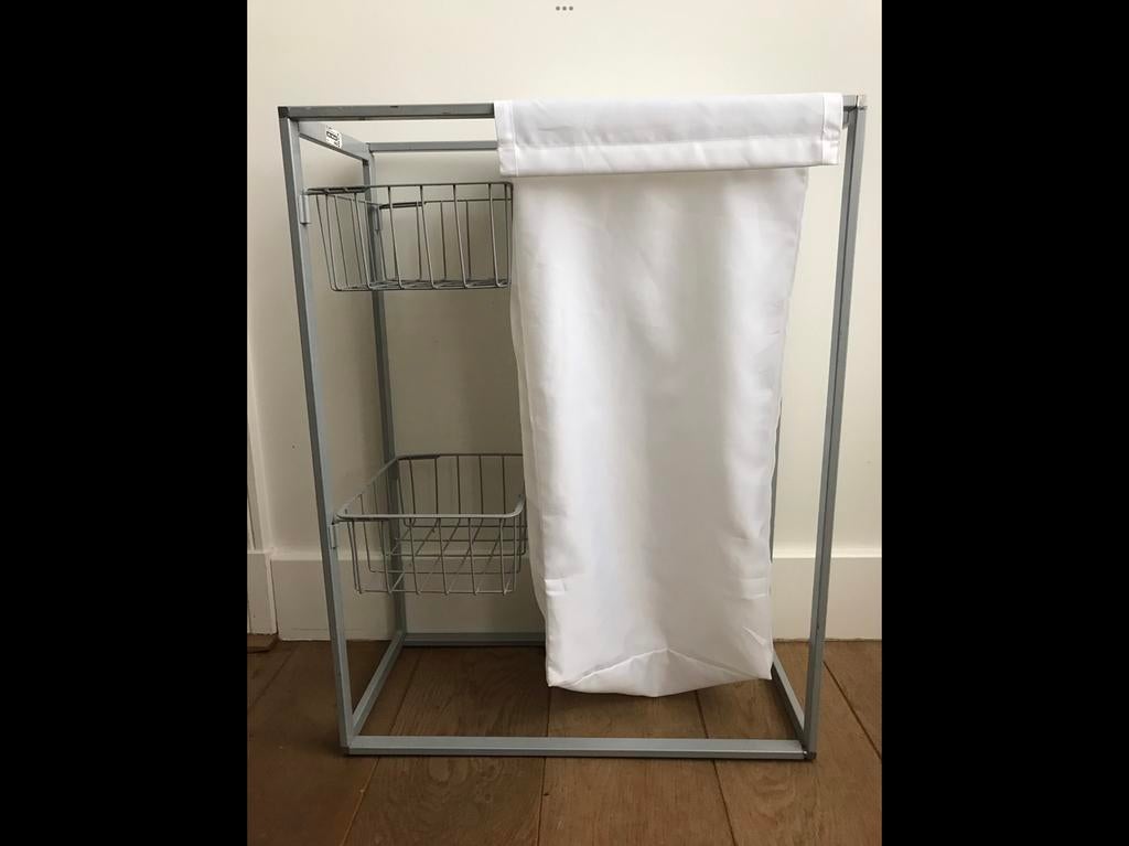 Ikea rek linnenzak mand wasmand was sorteerder wasmachine, Ophalen, Zo goed als nieuw