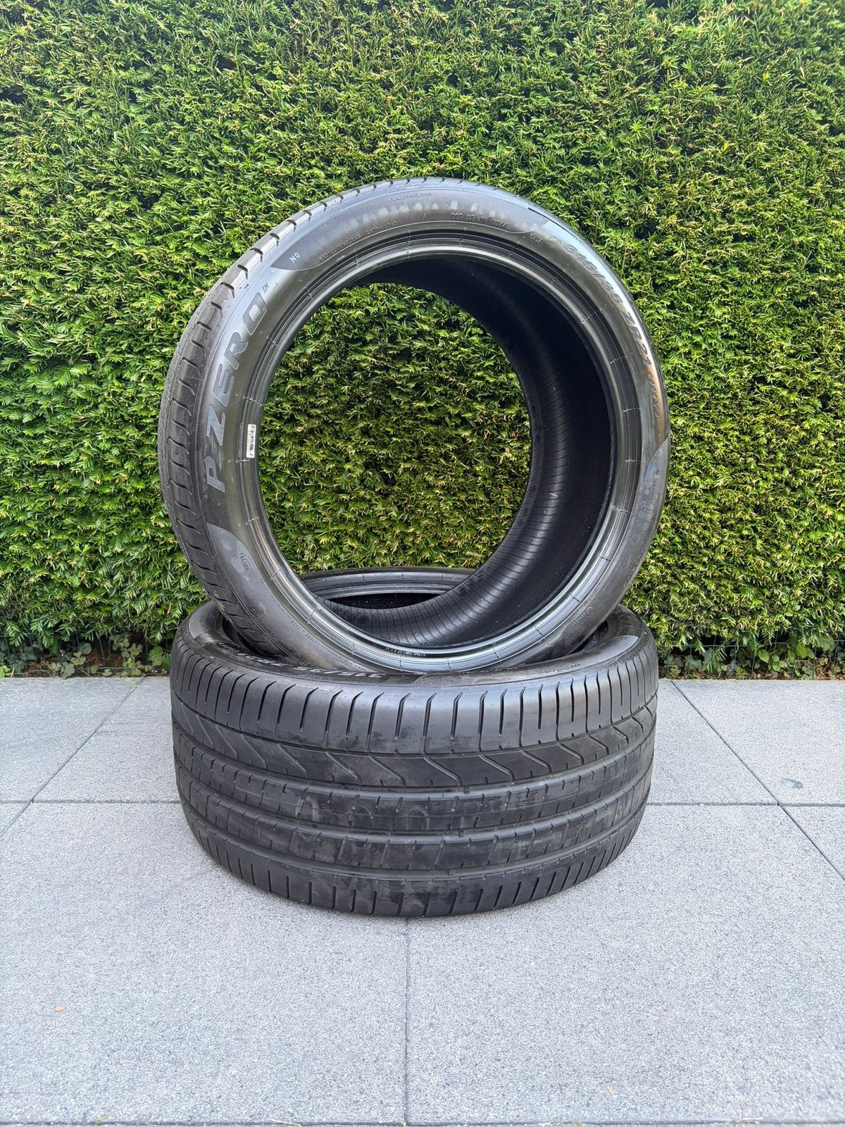 2x Pirelli P-Zero 315/35 R21 Porsche Cayenne zomerbanden, Autos : Pièces & Accessoires, Pneus & Jantes, Enlèvement ou Envoi, Véhicule de tourisme
