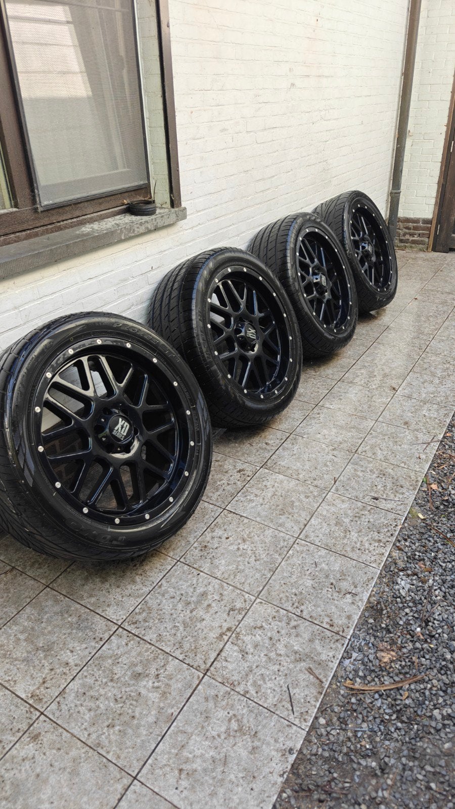 À vendre ensemble d'été de jantes Dodge Ram 22 pouces 6x139., Pneus et Jantes, Pneus été, Autres dimensions, Enlèvement