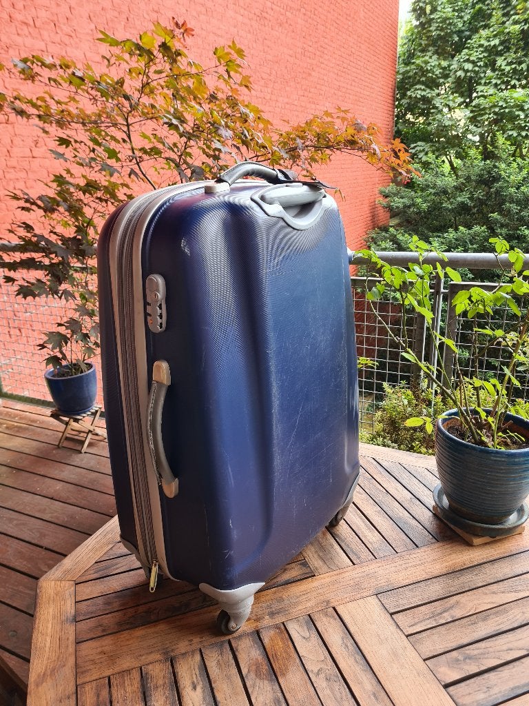 grande valise Gilance bleu foncé, Enlèvement, Utilisé, 45 à 55 cm, Roulettes