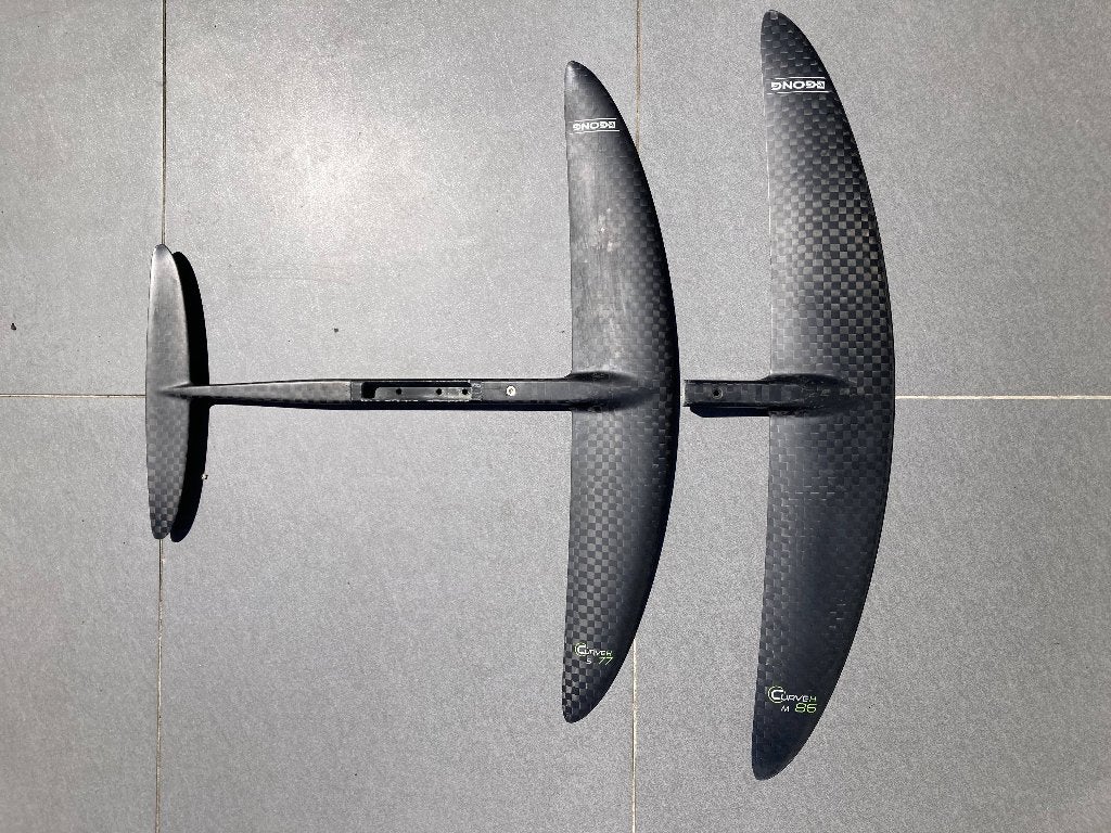 Foil Gong Curve MH en SH (V2), Watersport en Boten, Ophalen, Zo goed als nieuw, Wingsurf-hydrofoil