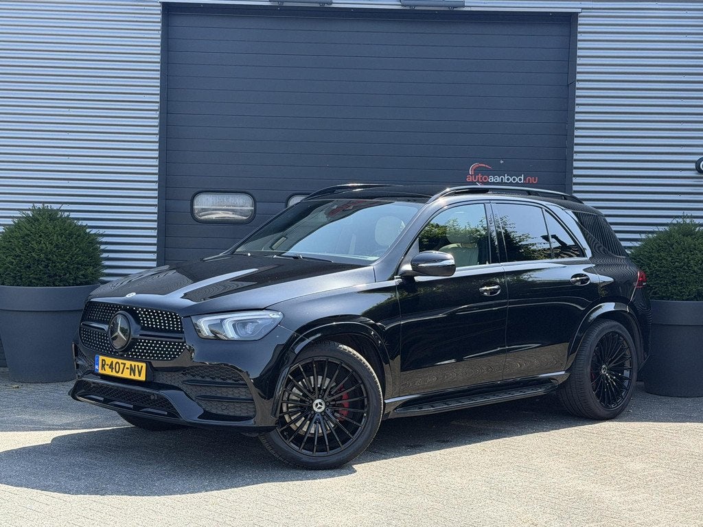 Mercedes-Benz GLE-klasse 400 d 4MATIC AMG | Panoramadak | 36, Auto's, Mercedes-Benz, Gebruikt, 2925 cc, GLE, Zwart