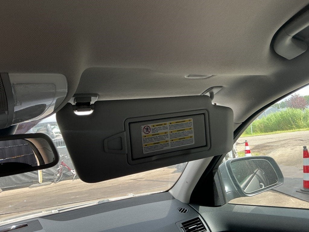 PARE-SOLEIL C (W204) (|A2048104610|A2048100610|), Autos : Pièces & Accessoires, Mercedes-Benz, Utilisé, Dialog.mb@mercedes-benz.com