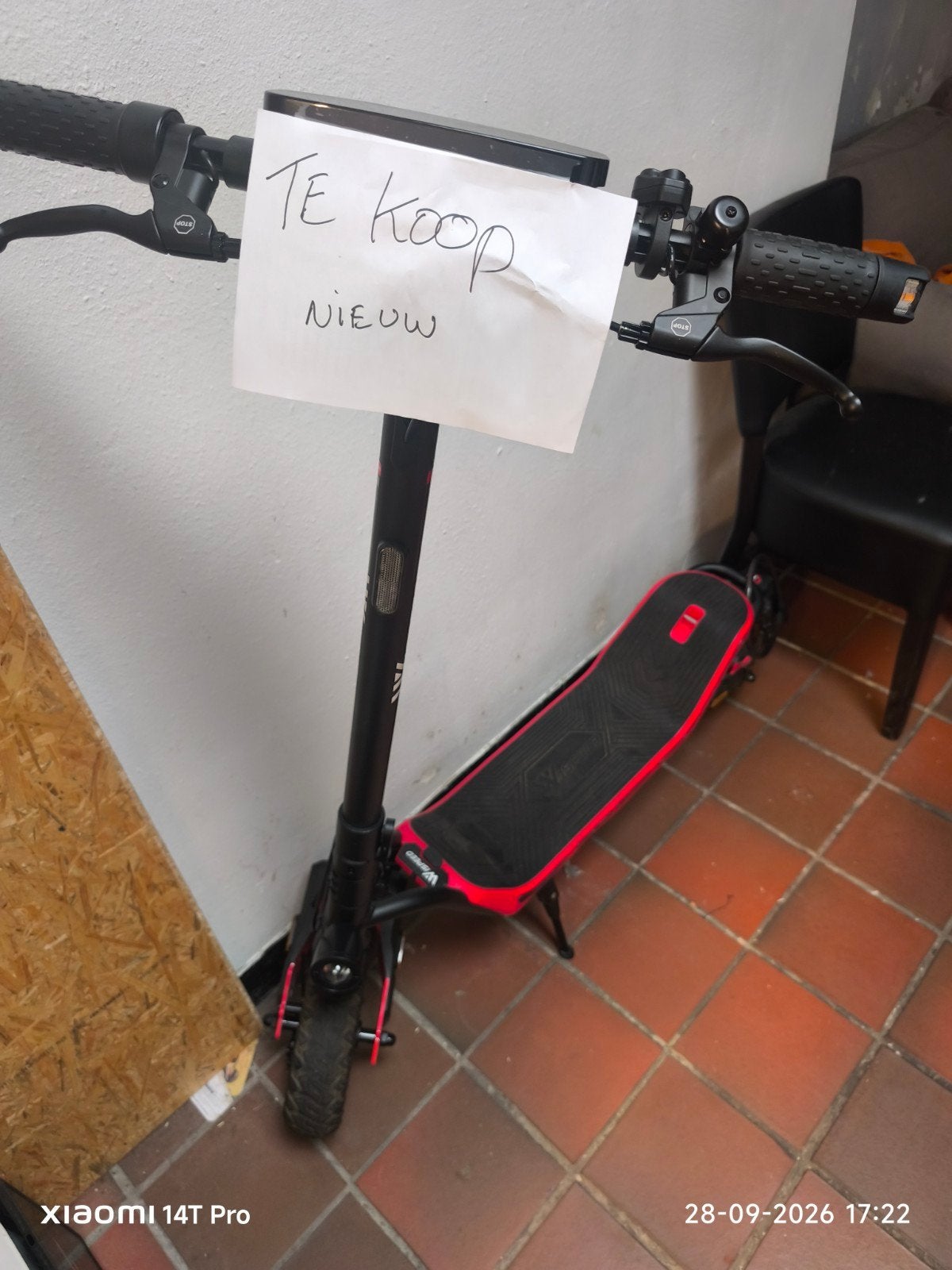 wispeed suv pilote 150 nieuw 500 euro  is recent ook nieuw, Fietsen en Brommers, Ophalen, Zo goed als nieuw, Elektrische step (E-scooter)