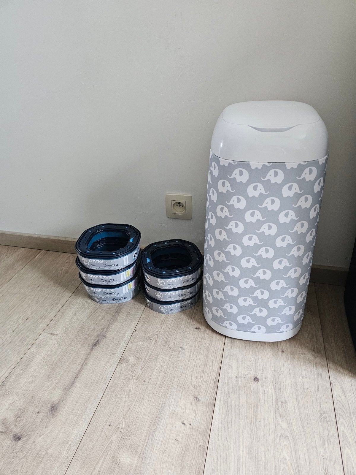 Poubelle lange angelcare + recharges, Enfants & Bébés, Autres marques, Enlèvement, Utilisé, Standard