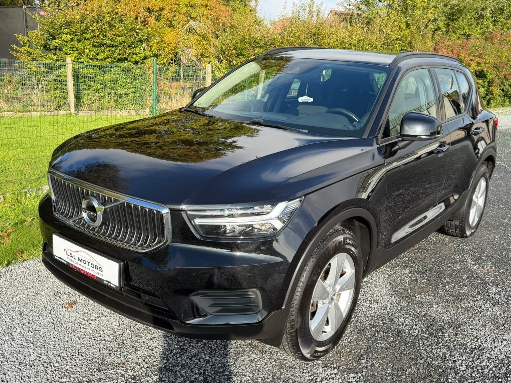 Volvo XC40 1.5 T2 Momentum Core*Camera Carplay Full Led*, Auto's, Voorwielaandrijving, Dealer onderhouden, Stof, Zwart