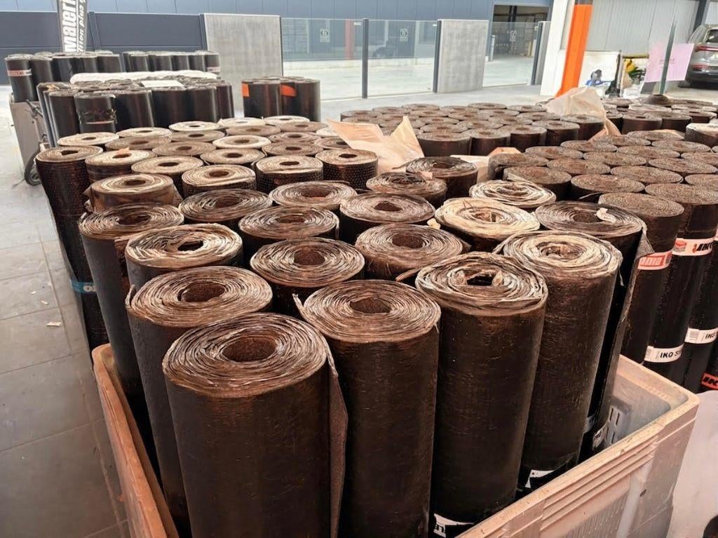 Roofing ardoisés et sablés, Ophalen, Nieuw, Zwart