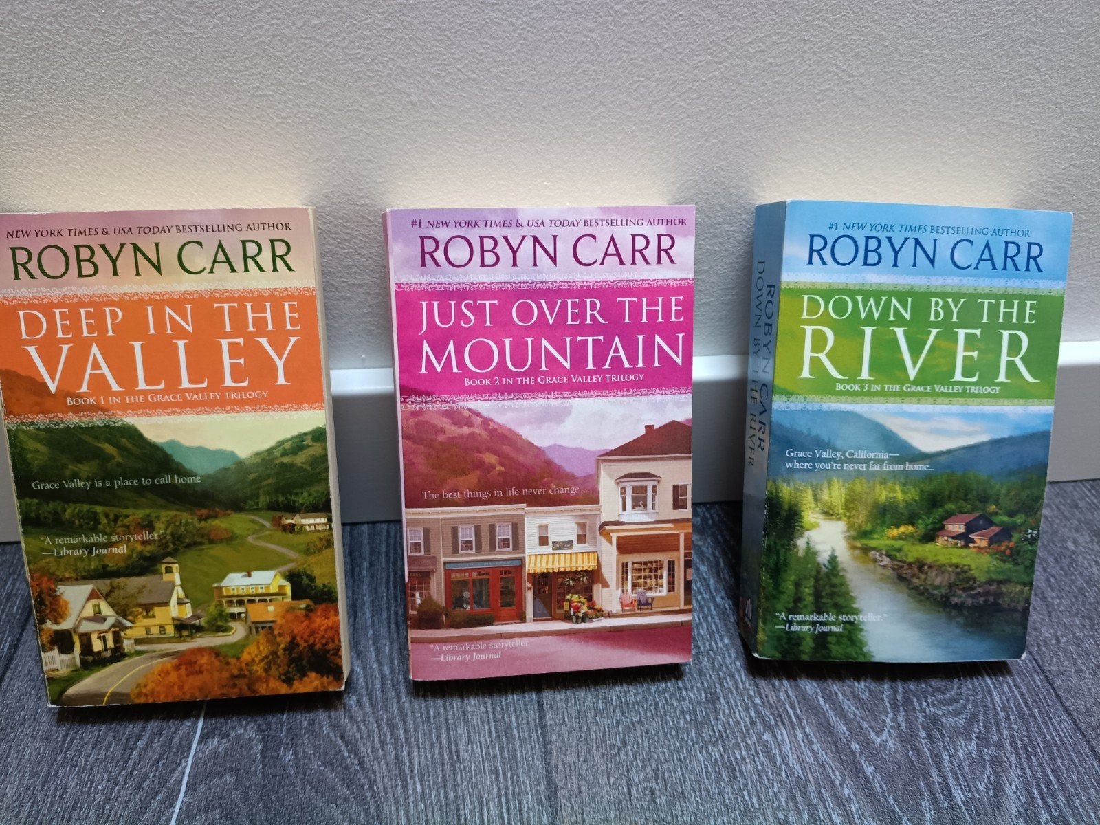 Robyn Carr 3 romans - Grace Valley Trilogy, Boeken, Ophalen of Verzenden